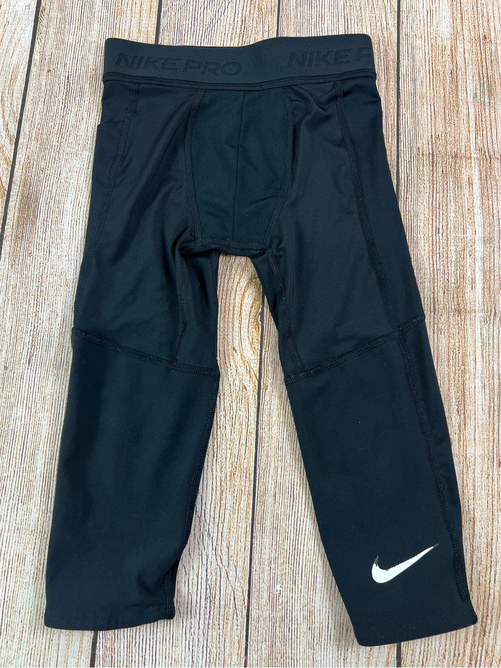 Nike Pro Kids Boys Dri-FIT 3/4 Length Tights Black Size XS